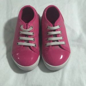 Michael kors girls shoes